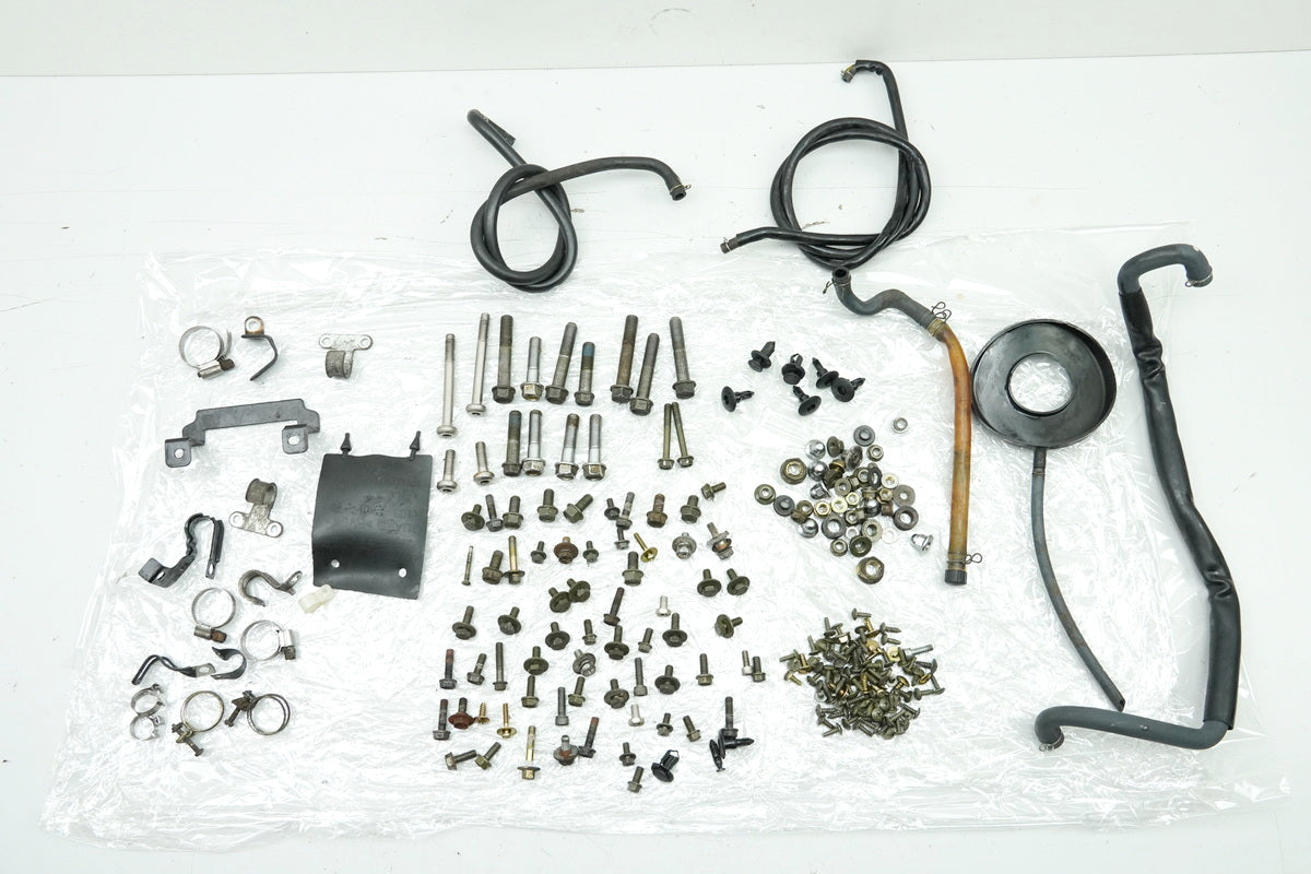 KYMCO PEOPLE GT 300i V4 Screws & Small Parts (for Frame Fairing Chassis
