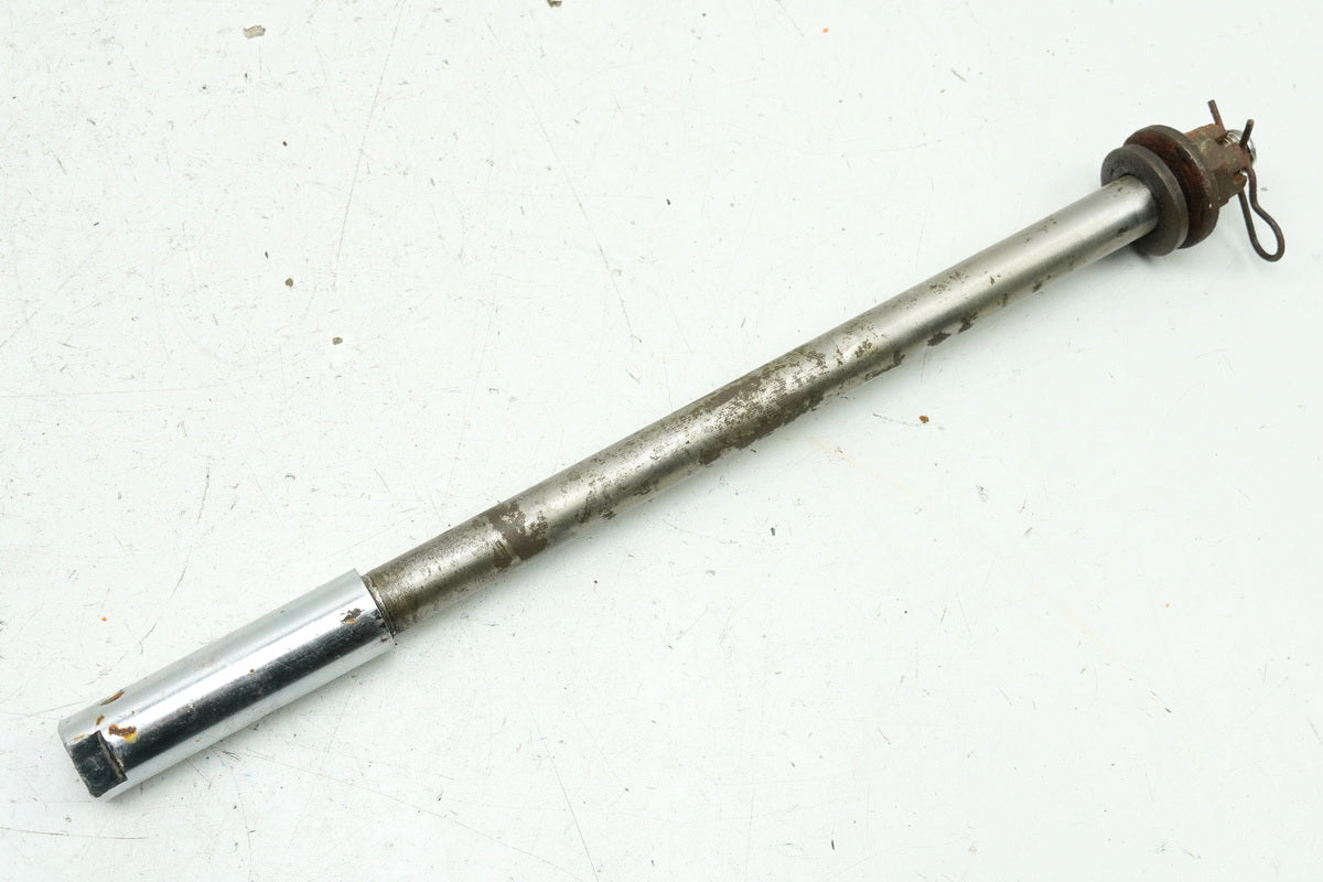 YAMAHA XV 750 4PW VIRAGO Rear Axle (for rear wheel rim)