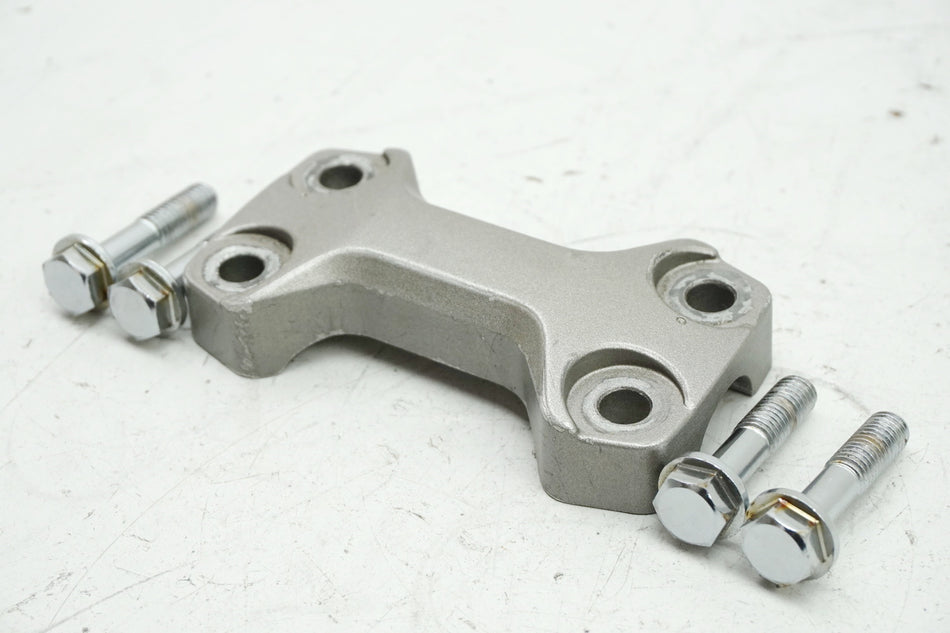 Honda CB 600 PC34 PC36 Hornet Abrazadera superior manillar Soporte elevador manillar