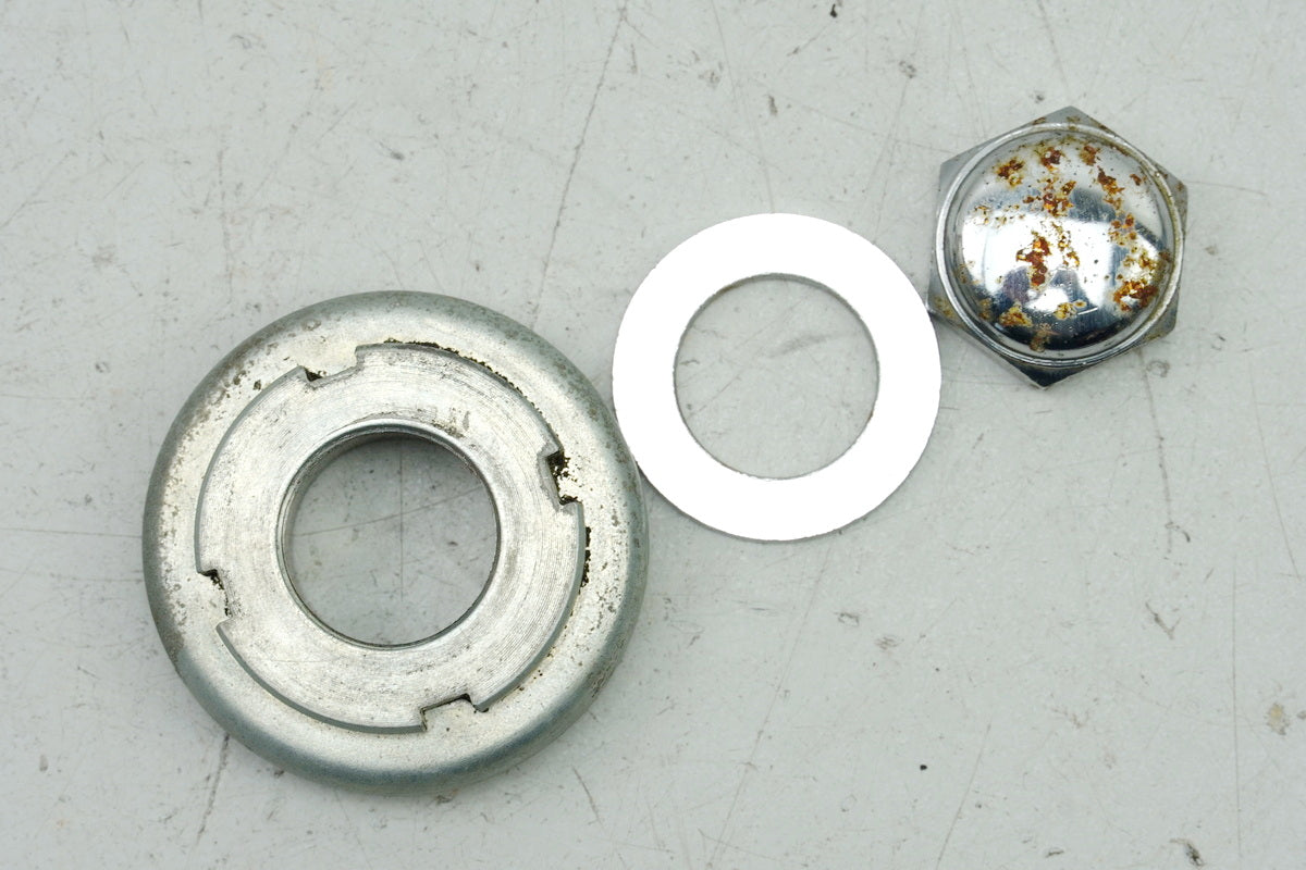 HONDA CB 450 N PC14 Mutter Sicherung Lager Gabelbrücke Lenkkopf