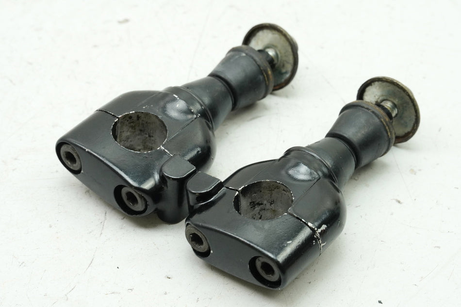 HONDA CB 450 N PC14 Lenkerklemmung Halter Lenker Paar Riser