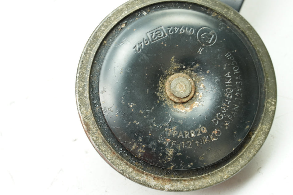 KAWASAKI ZX-10R ZXT00D Hupe Horn original Signalhorn Halteplatte 06-07