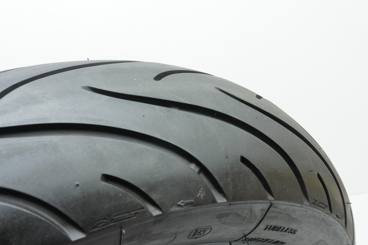 Michelin Pilot Road 2 150/ 70 ZR 17 M/C 69W Reifen hinten