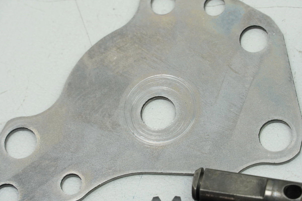 HONDA CB 125 R JC91 Ölpumpe Gehäuse Zahnrad Welle (für Motor)
