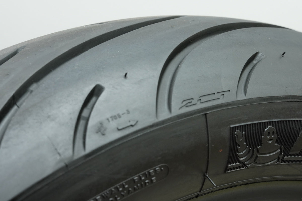 Michelin Pilot Road 2 150/ 70 ZR 17 M/C 69W Reifen hinten