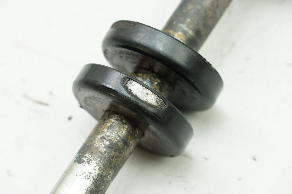 HONDA CB 450 N PC14 Swingarm Axle