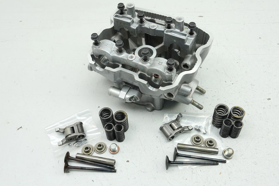 HONDA CB 125 R JC91 Culata Válvulas de admisión y escape Balancines (para motor)