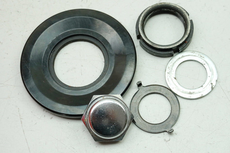 KAWASAKI ZX-7R ZX750P N Mutter Sicherung Lenkkopf Staubschutz Gabelbrücke 96-03
