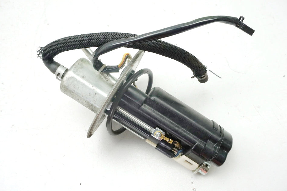 Suzuki GSX 1400 WVBN Bomba de gasolina Bomba de combustible