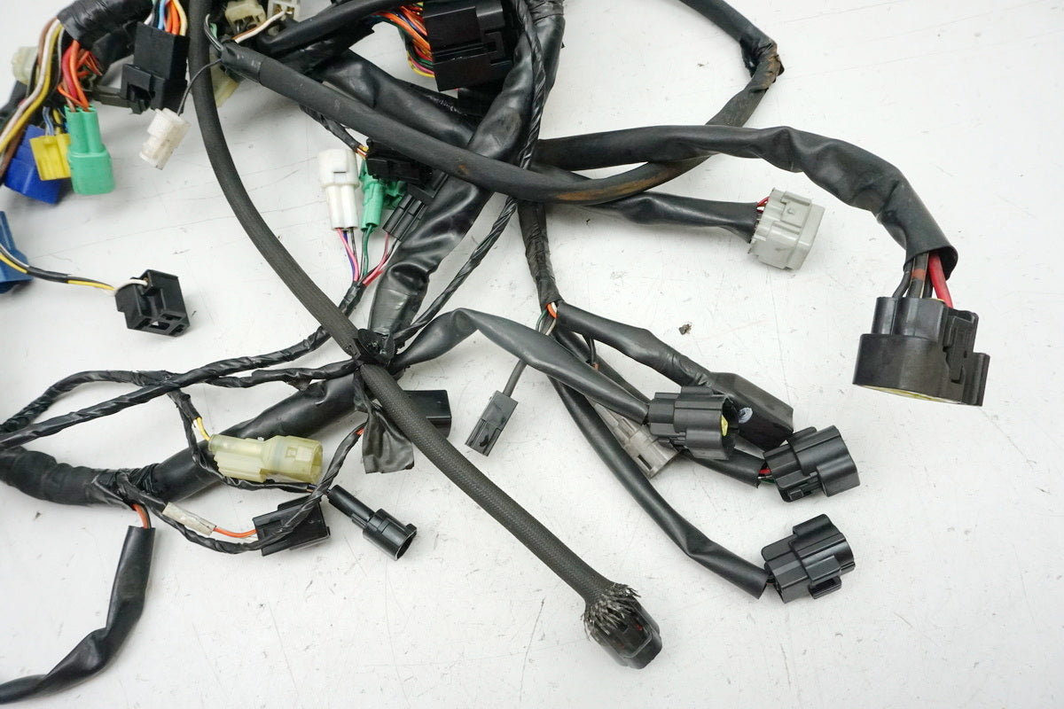 Suzuki GSX 1400 WVBN Kabelbaum Hauptkabelbaum Wire Harness