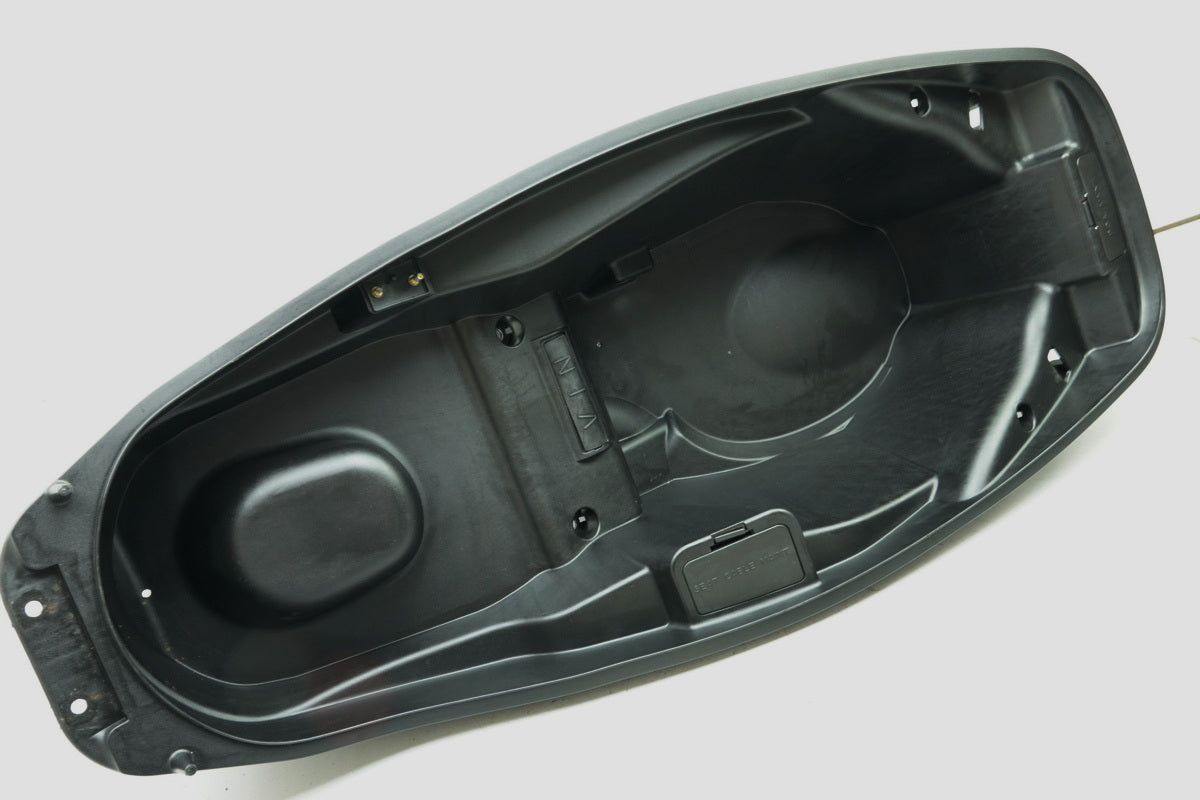 KYMCO DOWNTOWN 300 i ABS RFBV200 Compartimento casco Guantera Guardabarros Trasero Carenado