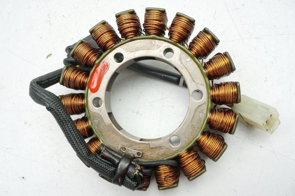 Suzuki GSX 1400 WVBN Estator de alternador Lima