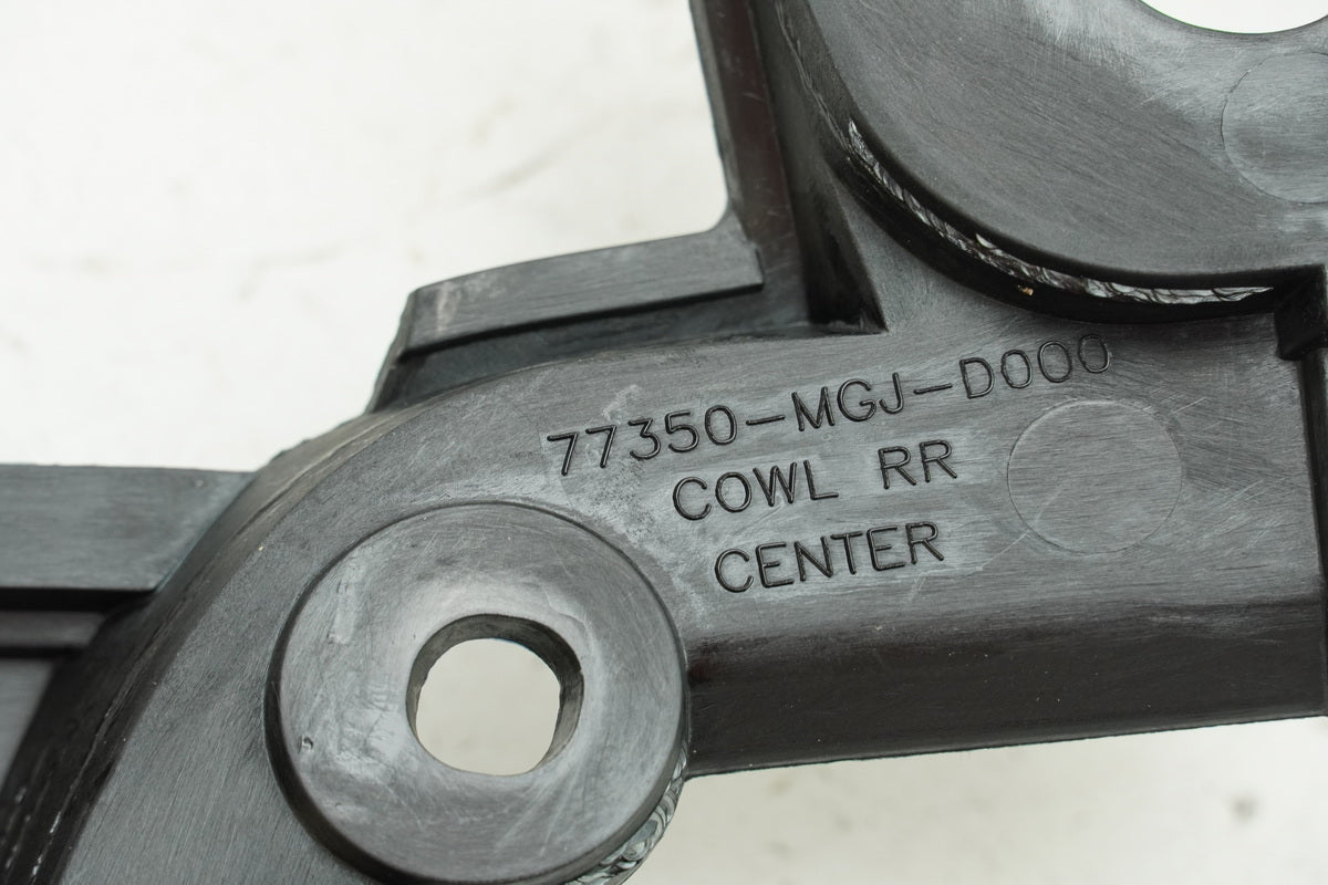 HONDA CBF 1000 FA SC64 Verkleidung Heck mitte Abdeckung Cover 77350-MGJ-D00