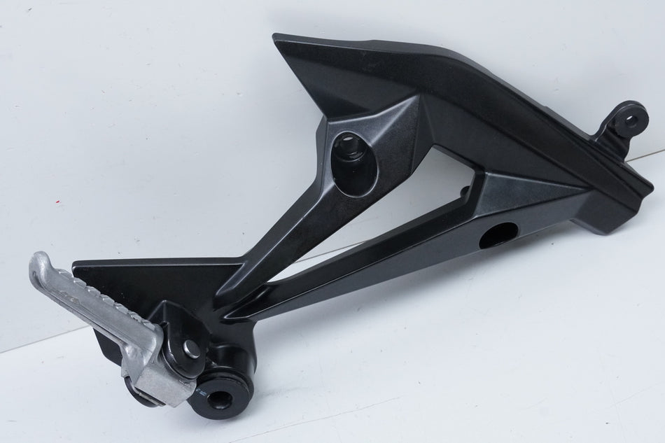 KAWASAKI Z 750 ZR750L Soporte estribera pasajero derecho estribera placa sujeción