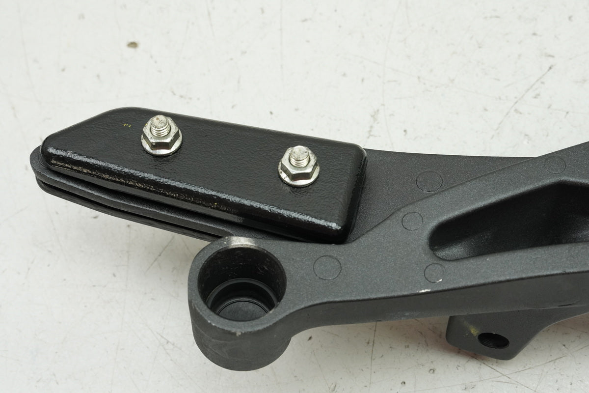 HONDA CBF 1000 FA SC64 Fußrastenplatte links Halter Fußraste 50750-MET-642ZC