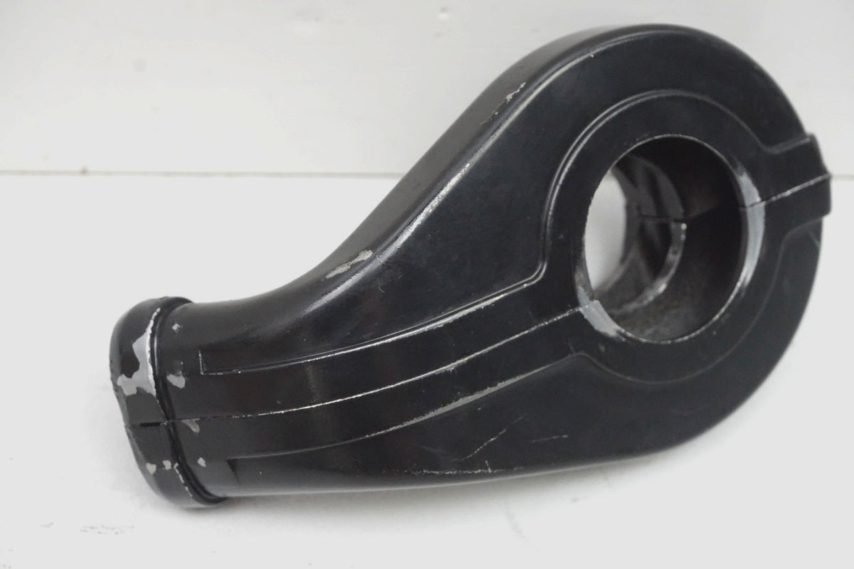 Suzuki GSX 1400 WVBN Umlenkrolle Gasgriff Gehäuse Halter