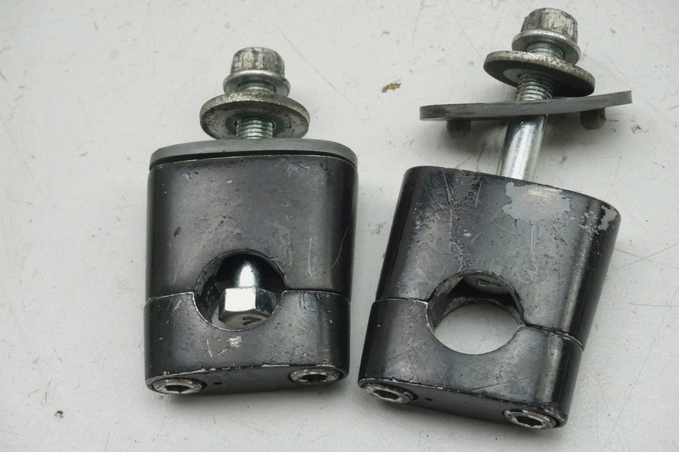 Suzuki GSX 1400 WVBN Abrazadera de manillar Elevador Soporte de manillar
