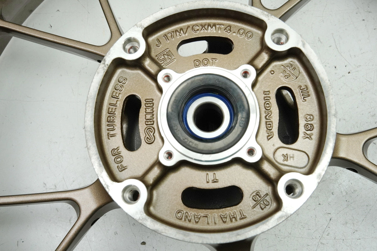 HONDA CB 125 R JC91 rear rim Enkei rear wheel J 17 x 4.00 accident-free gold