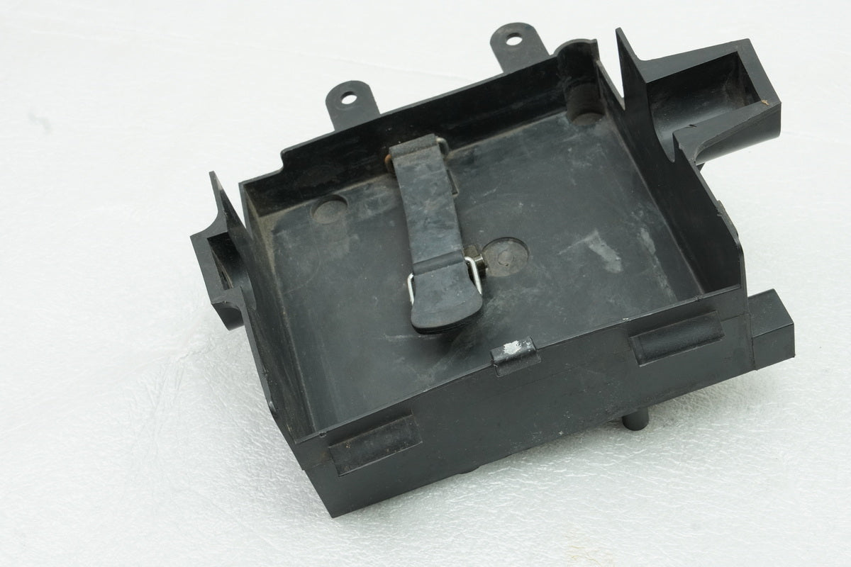 YAMAHA FJR 1300 RP04 RP08 RP11 Battery Box Holder Battery original. Battery Compartment
