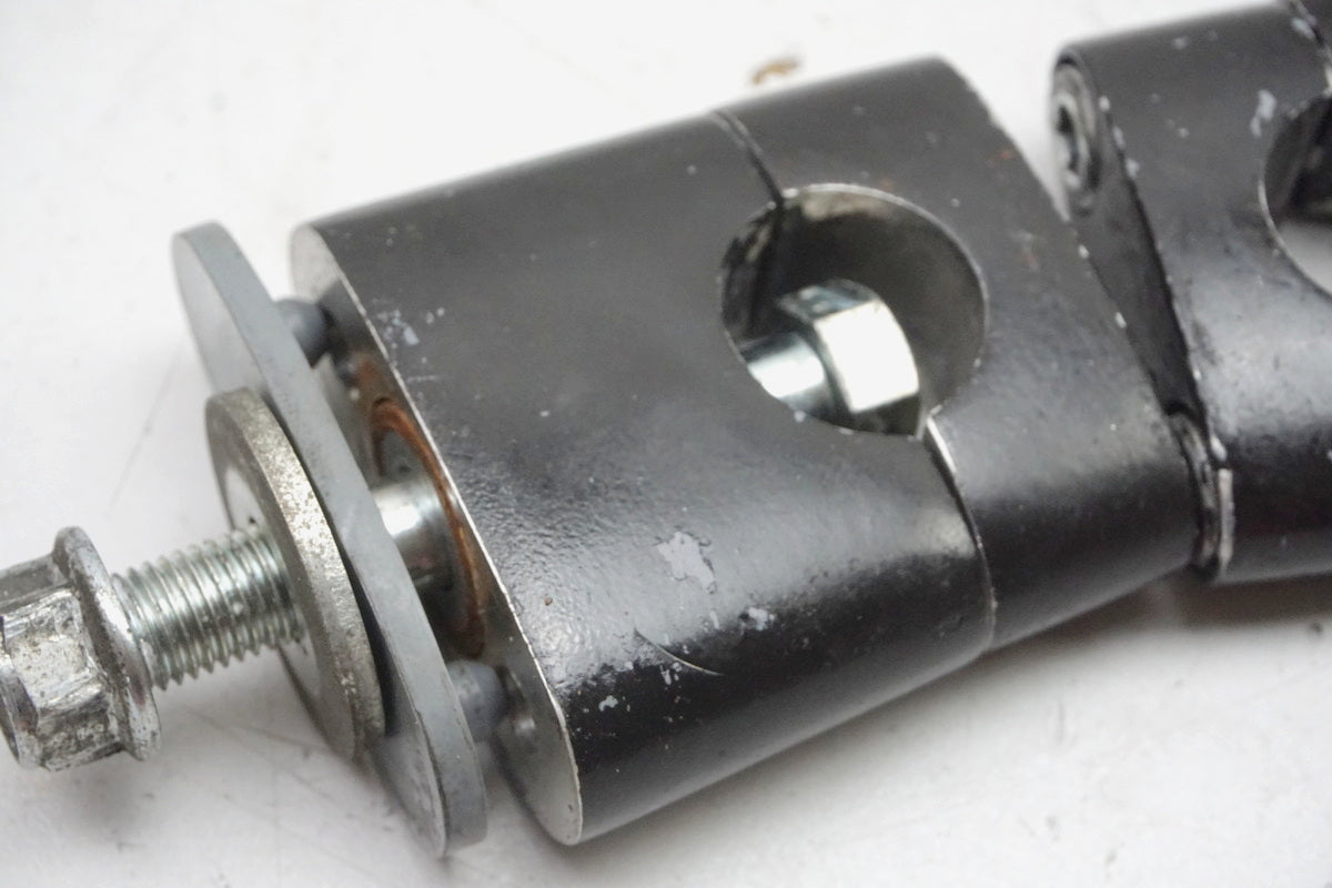 Suzuki GSX 1400 WVBN Abrazadera de manillar Elevador Soporte de manillar