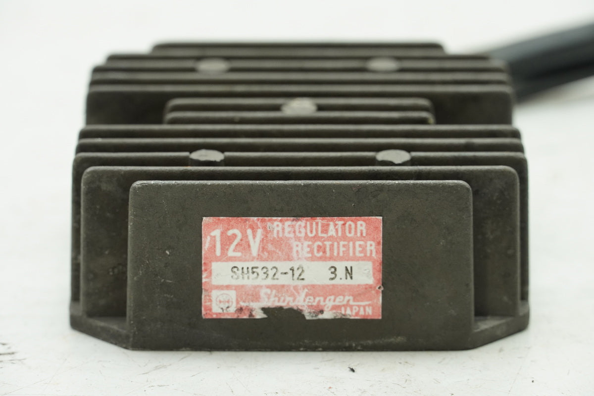 HONDA CB 450 N PC14 regulador de carga original regulador rectificador