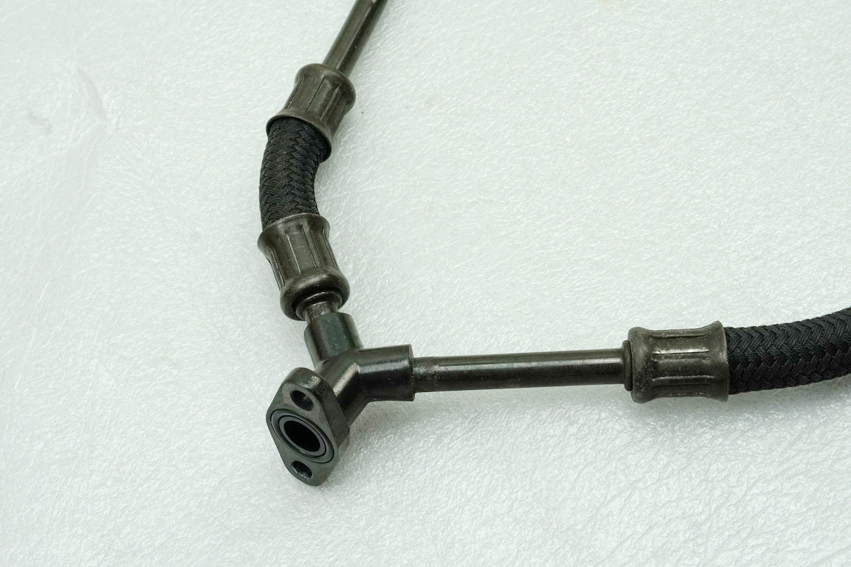 SUZUKI GSF 600 BANDIT GN77A B Oil Line Engine Oil Hose to Valve Cover