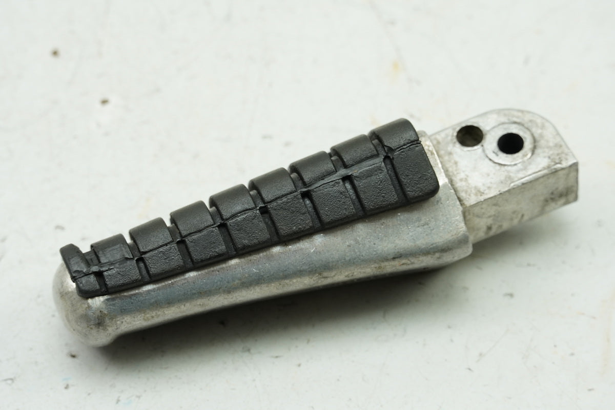 YAMAHA XV 750 4PW VIRAGO Passenger Footrest Rear Right
