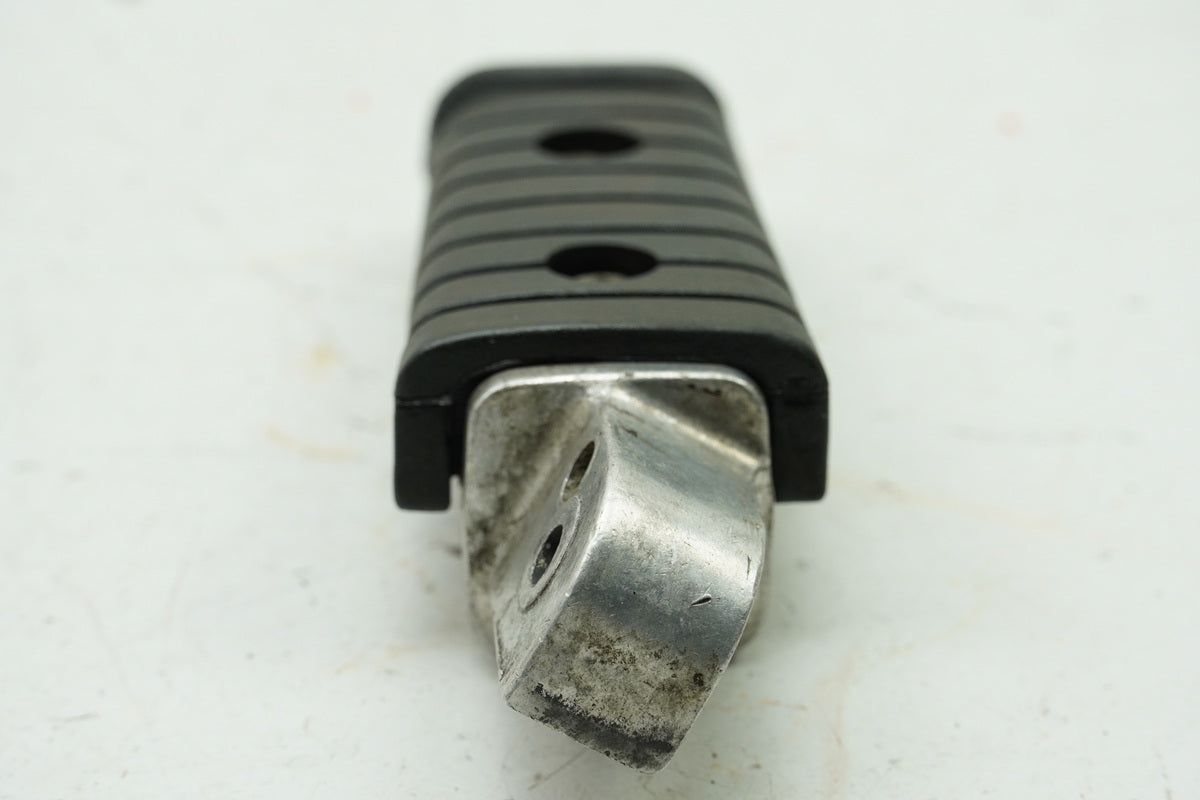 YAMAHA XV 750 4PW VIRAGO Passenger Footrest Rear Right