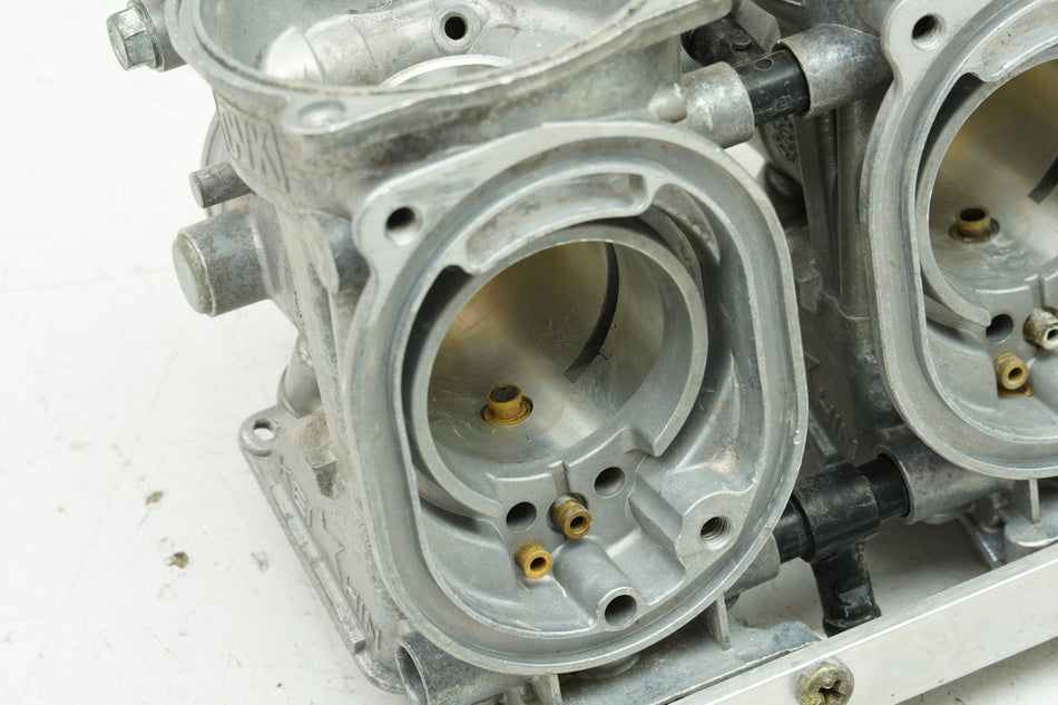 KAWASAKI ZX-7R ZX750P Cuerpo de carburador Keihin G226 limpiado por ultrasonidos