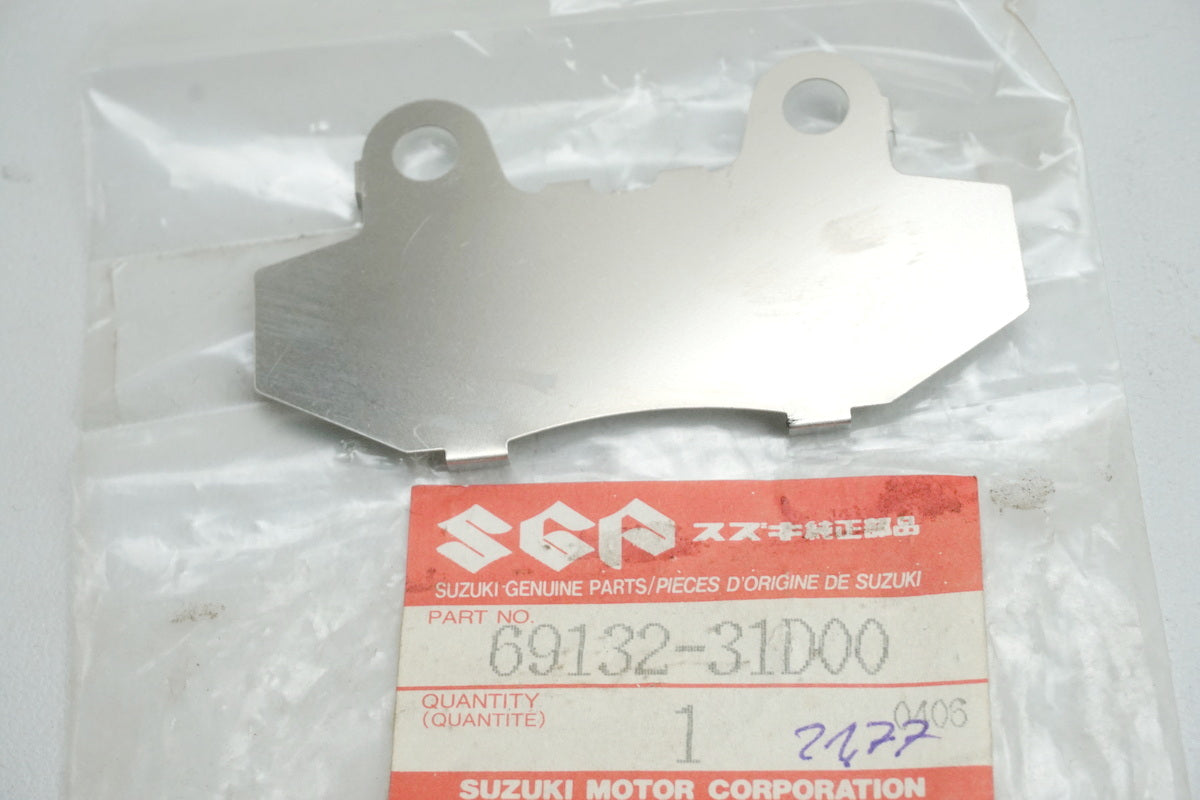 Suzuki Blech Abdeckung Bremssattel original 69132-31D00 AN DR FL LT - NEU