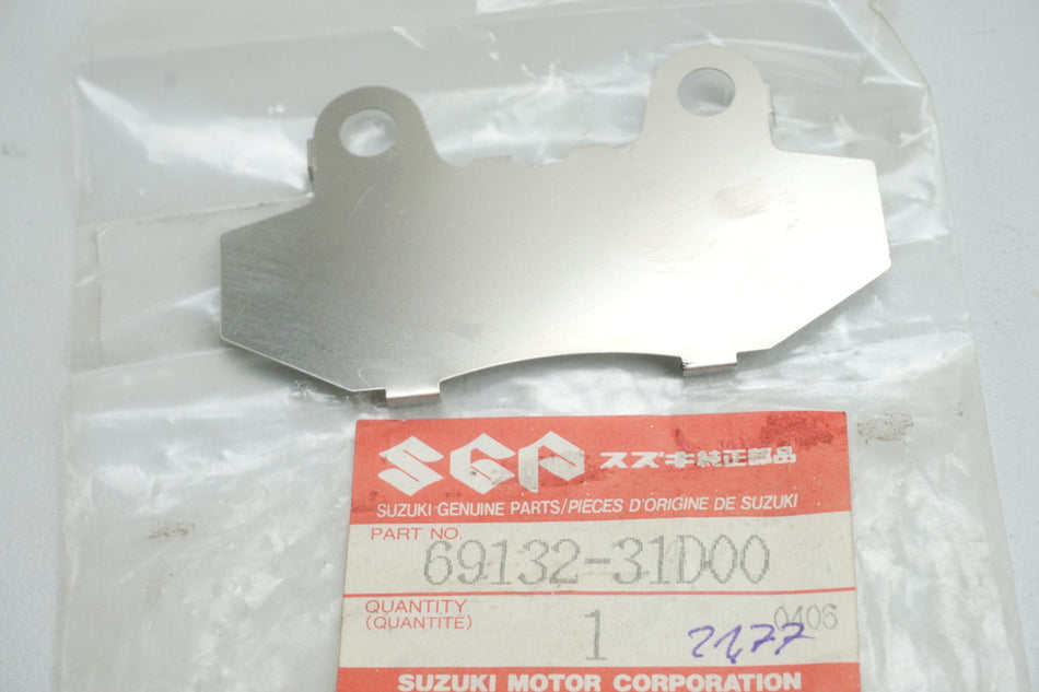 Suzuki Blech Abdeckung Bremssattel original 69132-31D00 AN DR FL LT - NEU