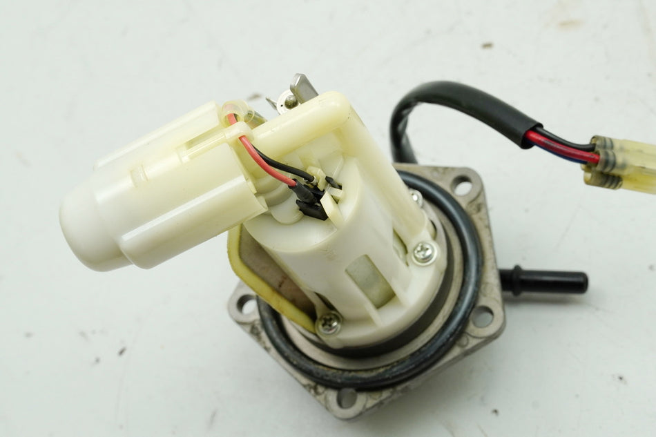 KAWASAKI NINJA 250 R EX250K Bomba de gasolina Bomba de combustible Fuel Pump 17135 km