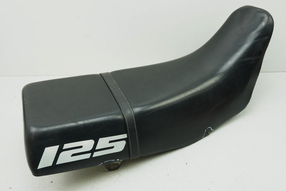 SUZUKI DR 125 Asiento original 45100-44A40-58P 1985-1989