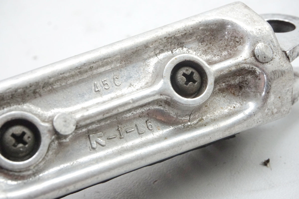 Suzuki GSX 1400 WVBN Fußraste Fahrer links Footrest