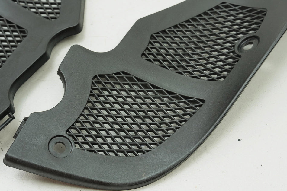 HONDA CBF 1000 FA SC64 Verkleidung Tank innen links + rechts Abdeckung Cover
