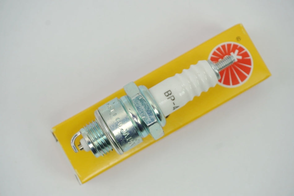 Zündkerze NGK - BP-4 2911 - NEU
