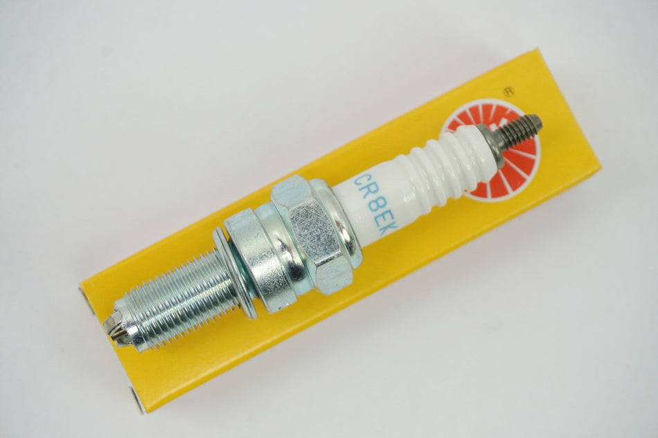 Bujía NGK - CR8EK 3478 para Cagiva KTM Suzuki Triumph - NUEVO