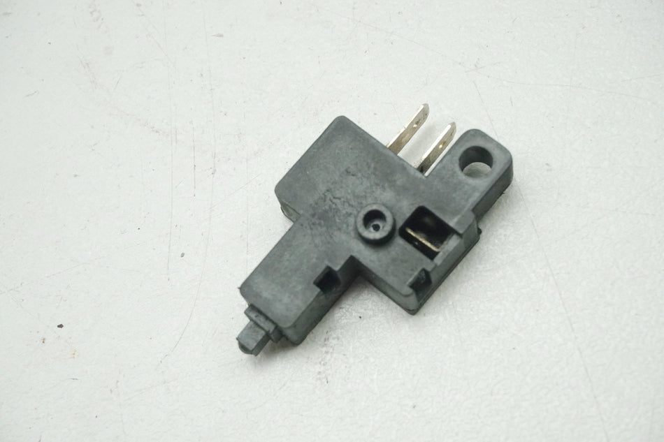 Suzuki GSX 1400 WVBN Interruptor de embrague