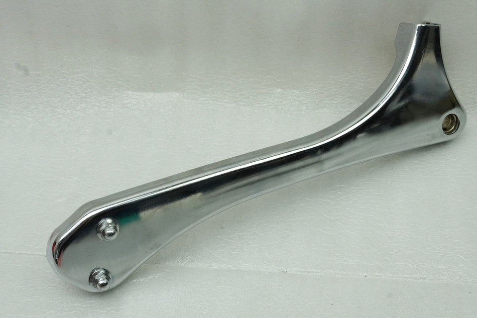 SUZUKI LS 650 NP41 A/ B SAVAGE Halterung Kotflügel links Blinker Strebe Blende