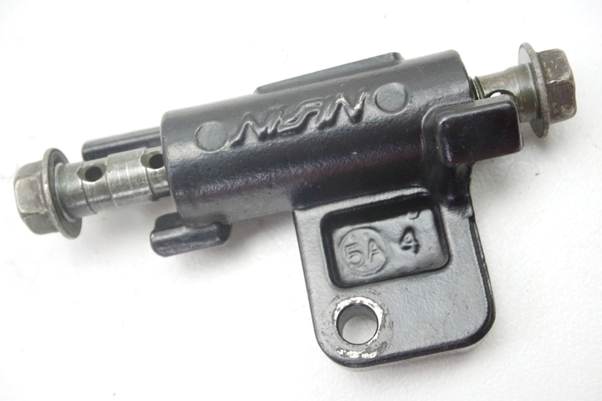 Suzuki GSX 1400 WVBN Bremsverteiler Bremszylinder