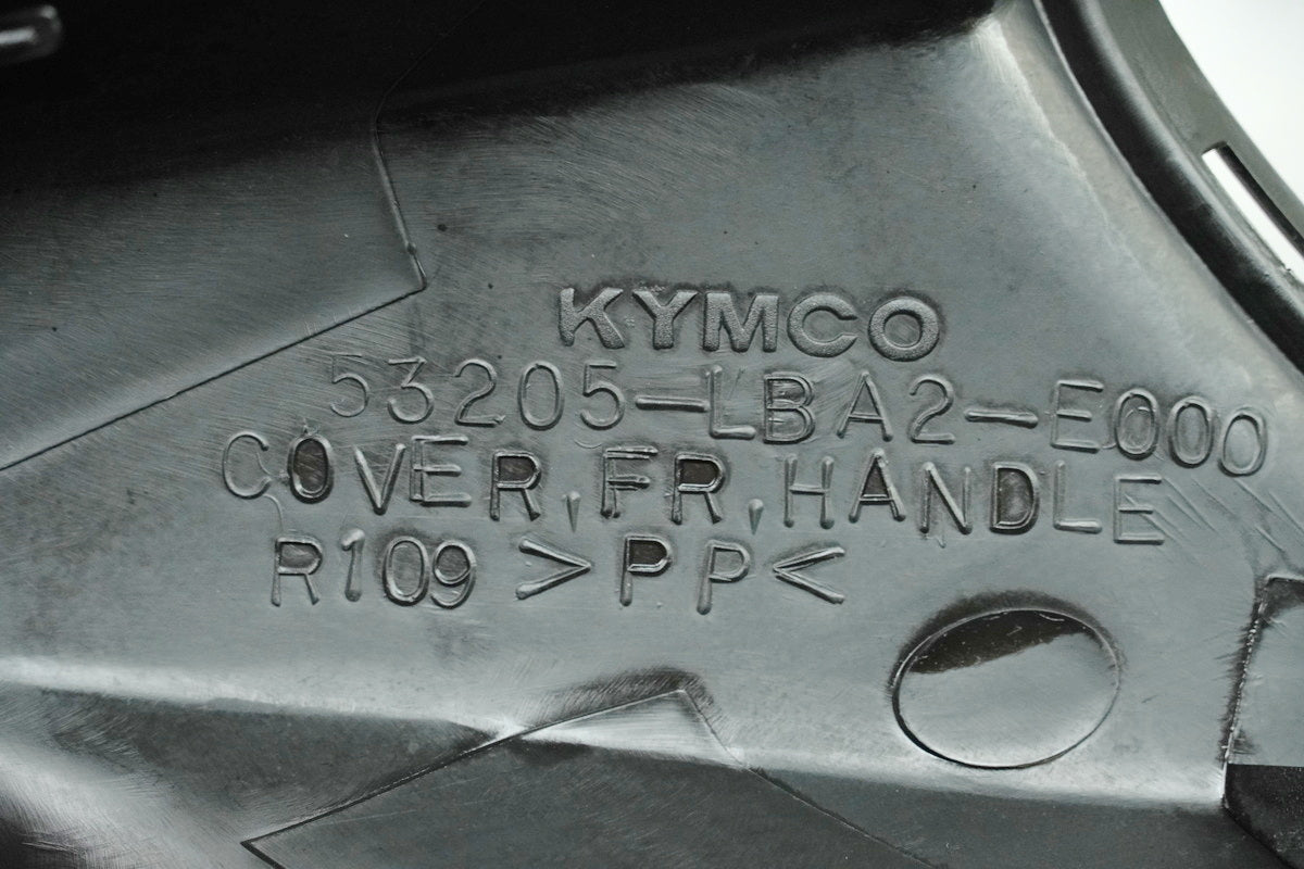 KYMCO XCiting 500 i RFBT70040 Carenado manillar superior Tapa cubierta embellecedor