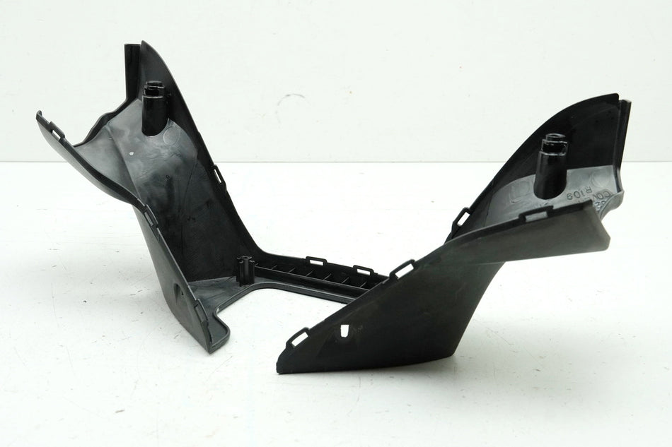 KYMCO XCiting 500 i RFBT70040 Carenado Manillar Inferior Tapa Cubierta Embellecedor