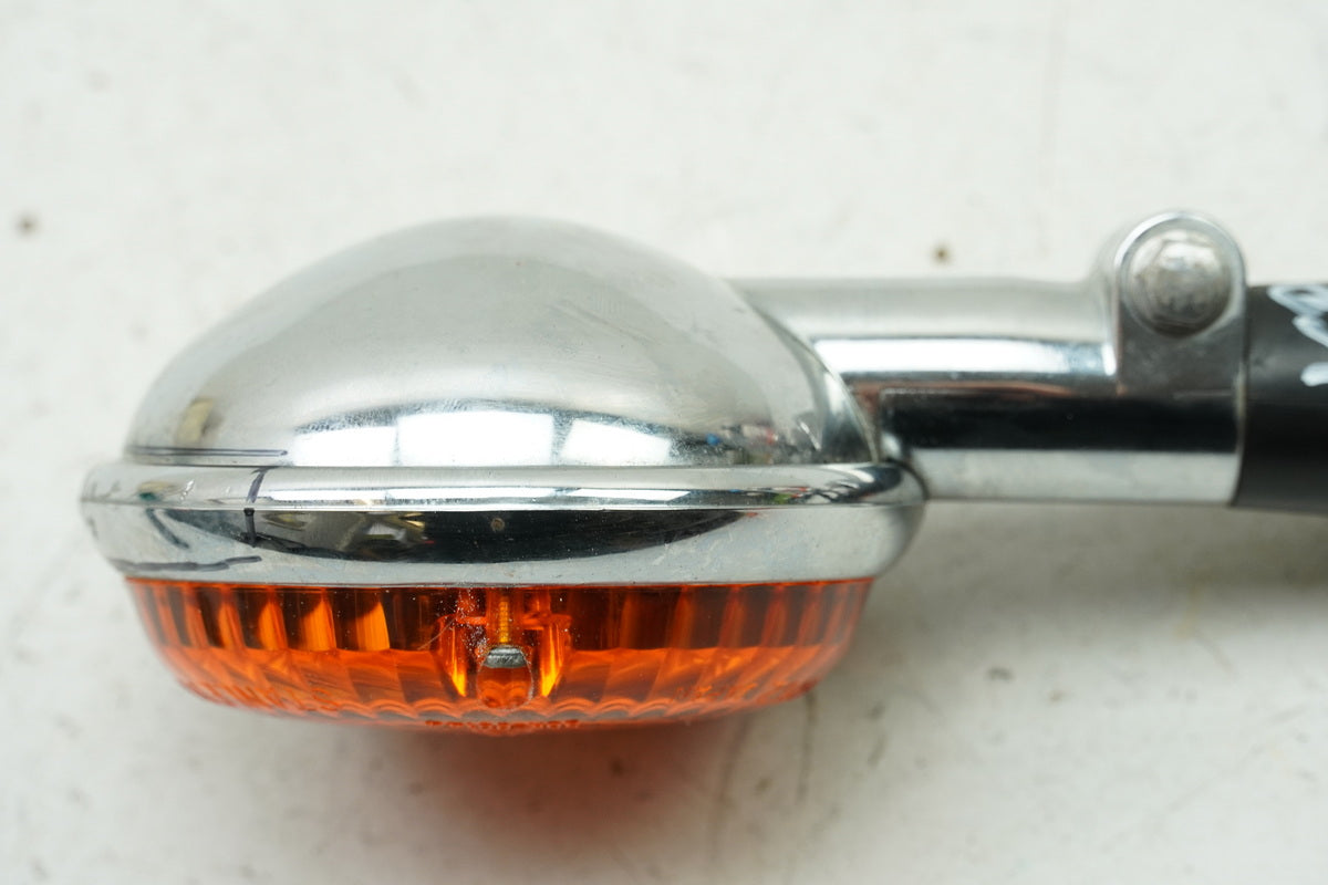 YAMAHA XV 750 4PW VIRAGO Front Right Turn Signal Indicator Light Lens
