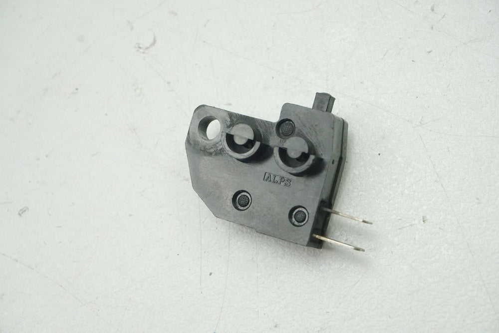 Interruptor de luz de freno delantero Suzuki GSX 1400 WVBN