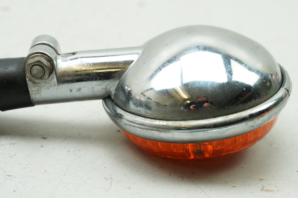 YAMAHA XV 750 4PW VIRAGO Front Right Turn Signal Indicator Light Lens