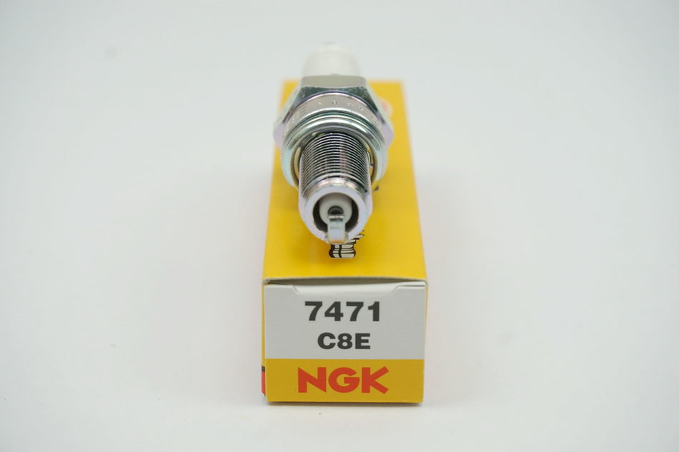 Bujía NGK - C8E para Husaberg - NUEVA
