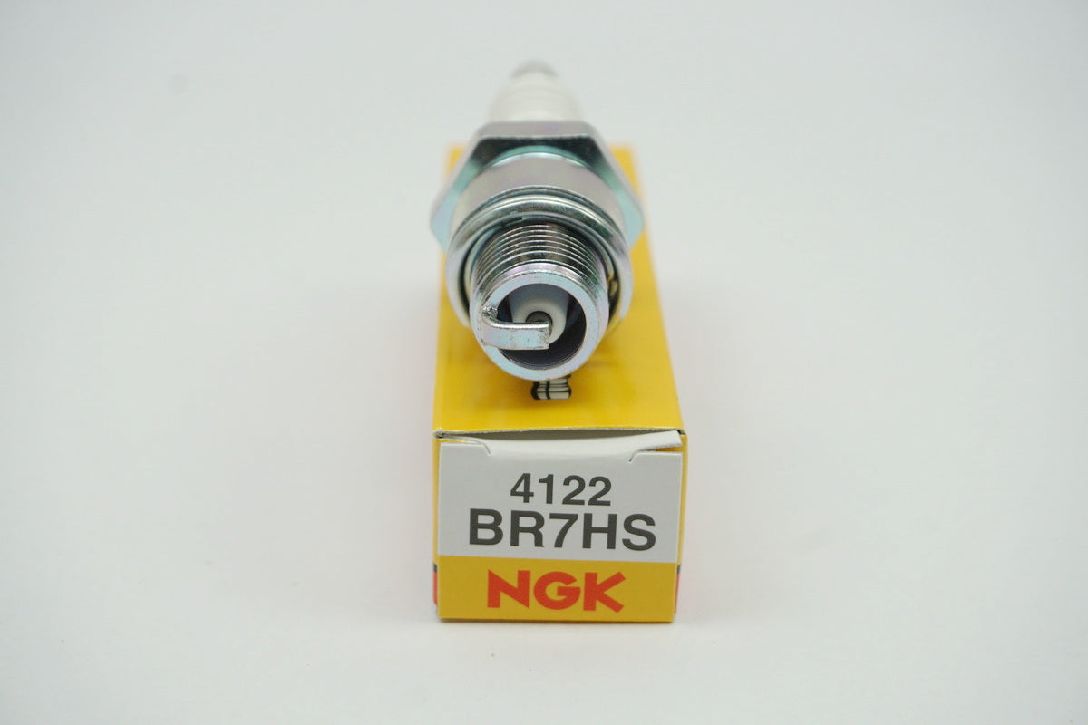 Bujía NGK - BR7HS para Aprilia Honda KTM MZ Peugeot Suzuki Yamaha - NUEVO