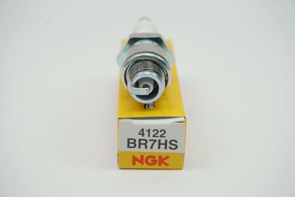 Bujía NGK - BR7HS para Aprilia Honda KTM MZ Peugeot Suzuki Yamaha - NUEVO