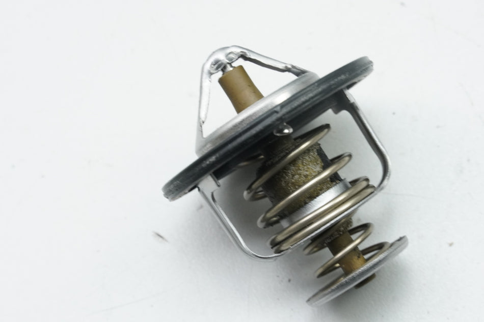 HONDA CB 1100 SF X11 SC42 Termostato Carcasa de termostato