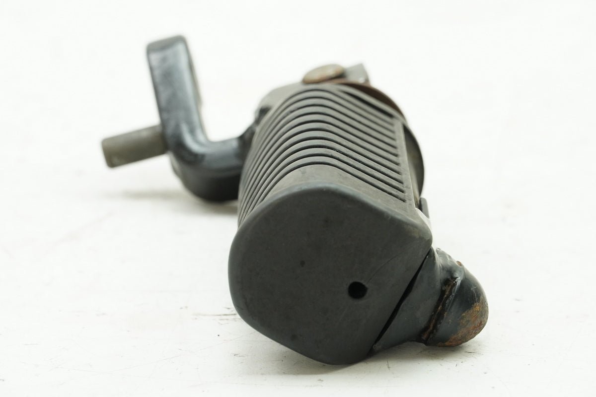 HONDA CB 450 N PC14 Estribera derecha del conductor Soporte de estribera